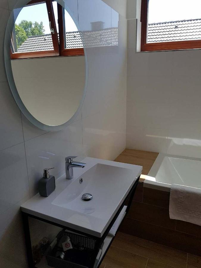 Apartmany Jura Нова-Пец Екстер'єр фото
