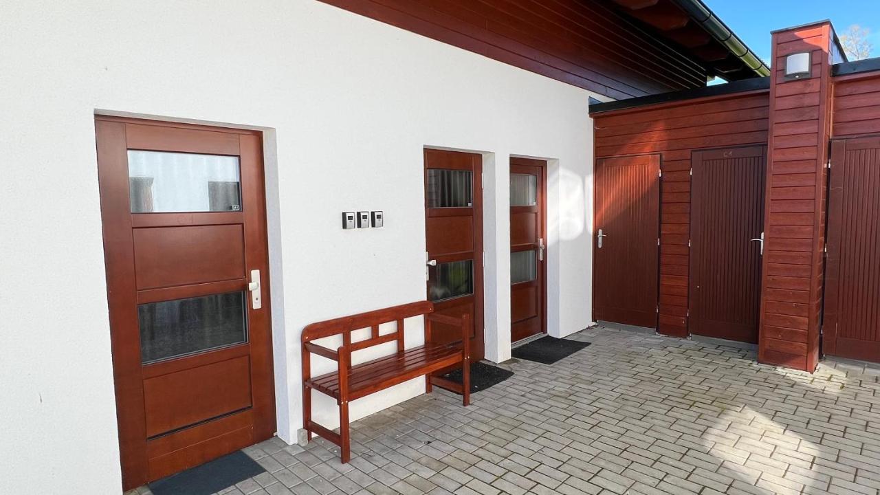 Apartmany Jura Нова-Пец Екстер'єр фото